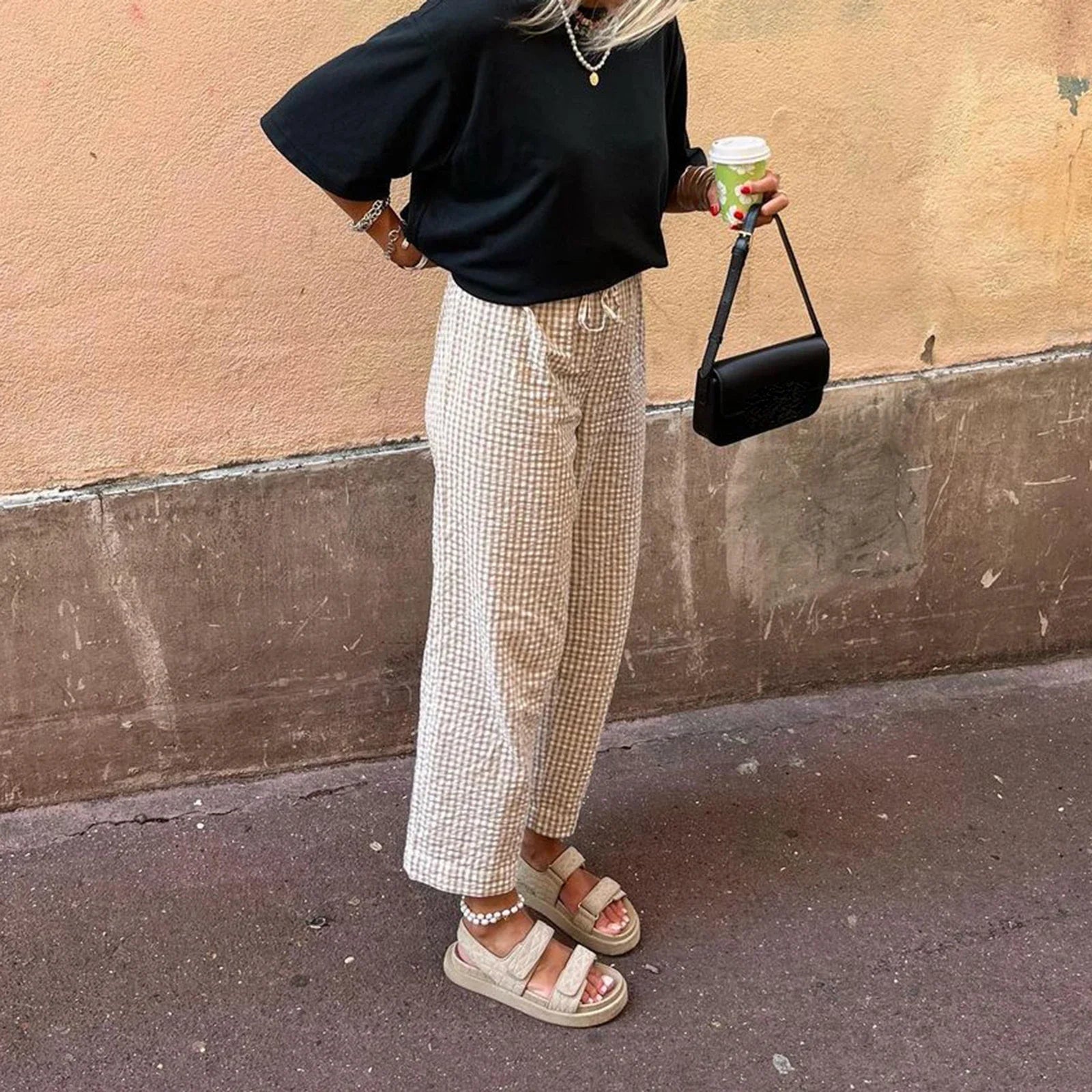 Lucy™ - High-waisted trousers with straight legs